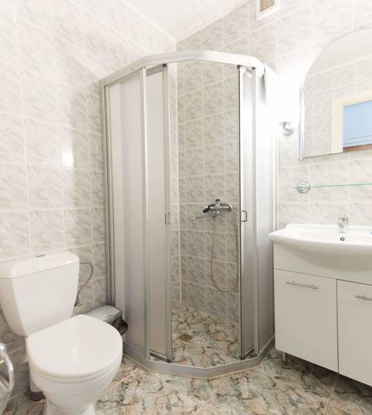 wc - dušas / shower /туалет - душ